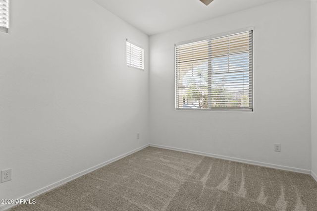 9004 W GEORGIA Avenue, Glendale, AZ 85305