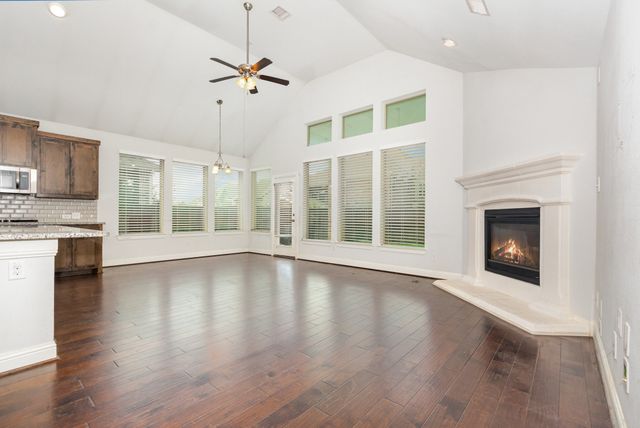 937 Nathanael Greene Court, Aubrey, TX 76227