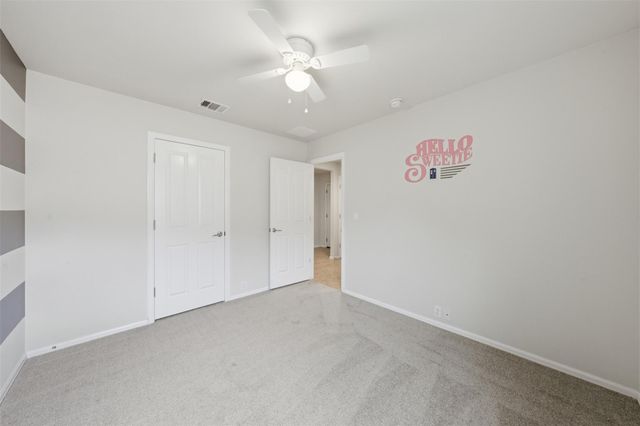 725 Kingfisher LN, Leander, TX 78641