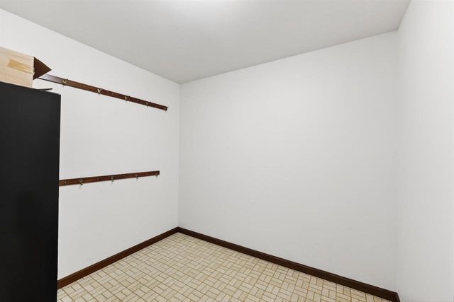 1305 Lake Shore Drive, Beaver Dam, WI 53916