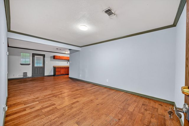5725 Melanite Avenue, Houston, TX 77053
