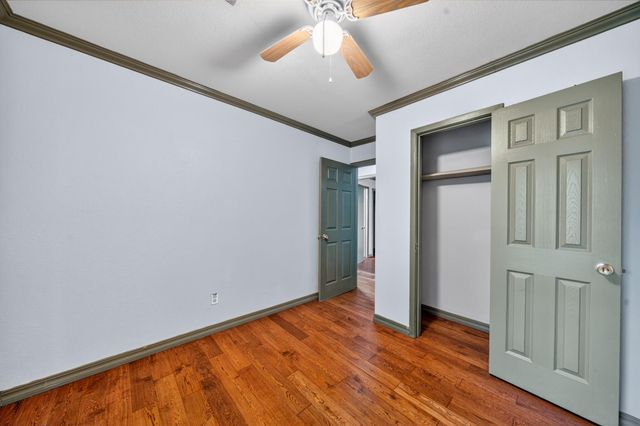 5725 Melanite Avenue, Houston, TX 77053