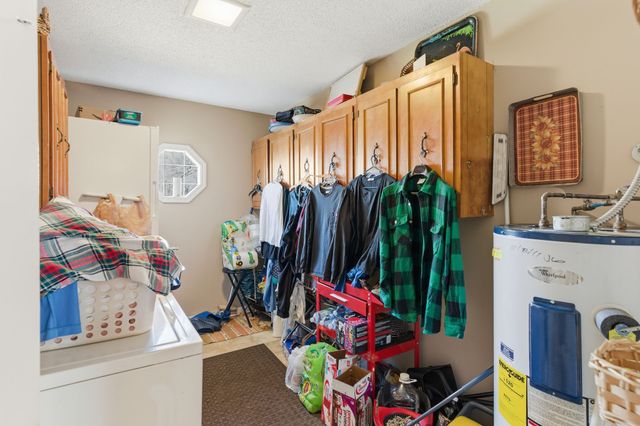 8073 Ridgewood Rd, Goodlettsville, TN 37072