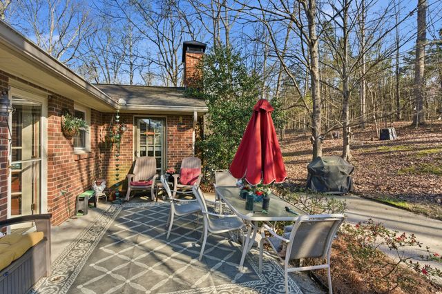 8073 Ridgewood Rd, Goodlettsville, TN 37072