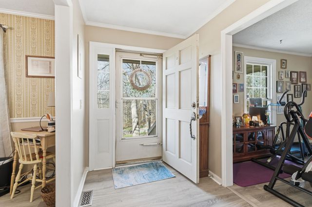 8073 Ridgewood Rd, Goodlettsville, TN 37072