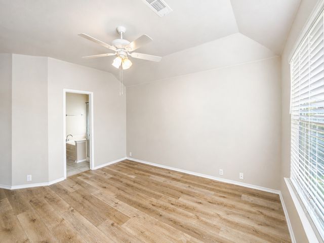 8925 Sierra Trail, Cross Roads, TX 76227