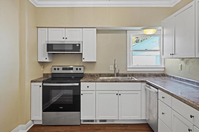 210 S Washington STREET, Elkhorn, WI 53121