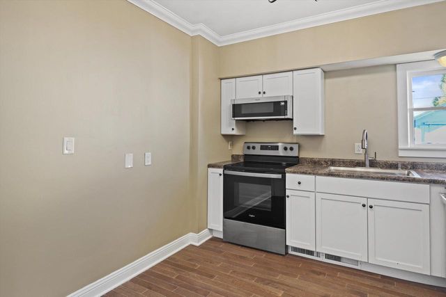 210 S Washington STREET, Elkhorn, WI 53121