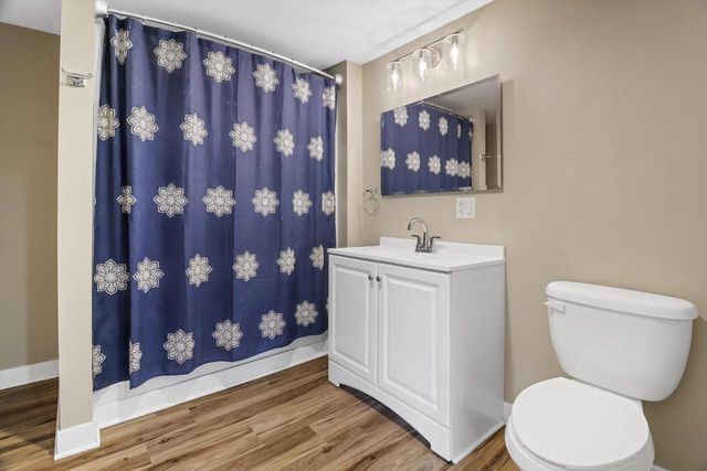 210 S Washington STREET, Elkhorn, WI 53121