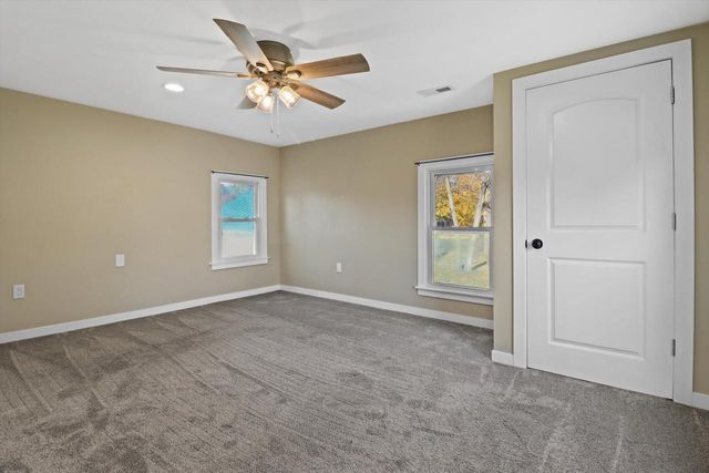 210 S Washington STREET, Elkhorn, WI 53121