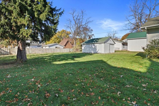 210 S Washington STREET, Elkhorn, WI 53121