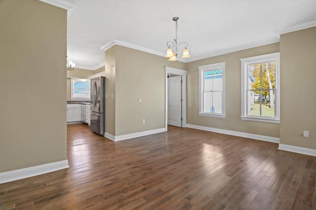 210 S Washington STREET, Elkhorn, WI 53121