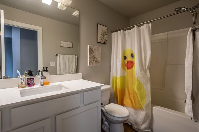 800 NE 14th Street, Grimes, IA 50111