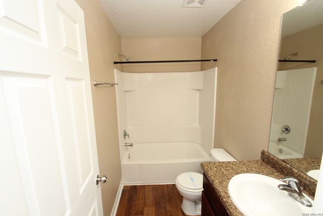 3903 SOUTHERN FIELD, San Antonio, TX 78222