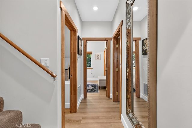 676 Lake Drive, Lake Arrowhead, CA 92352