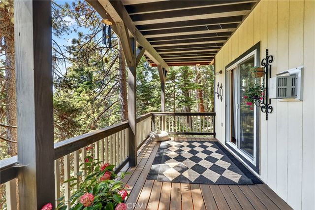 676 Lake Drive, Lake Arrowhead, CA 92352