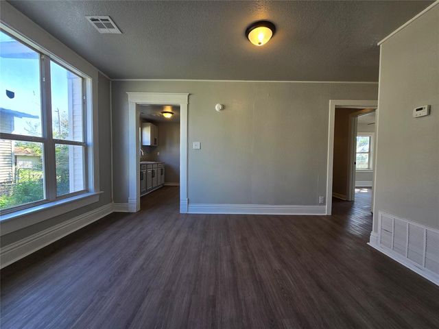 907 N Mckinley Avenue, Shawnee, OK 74801