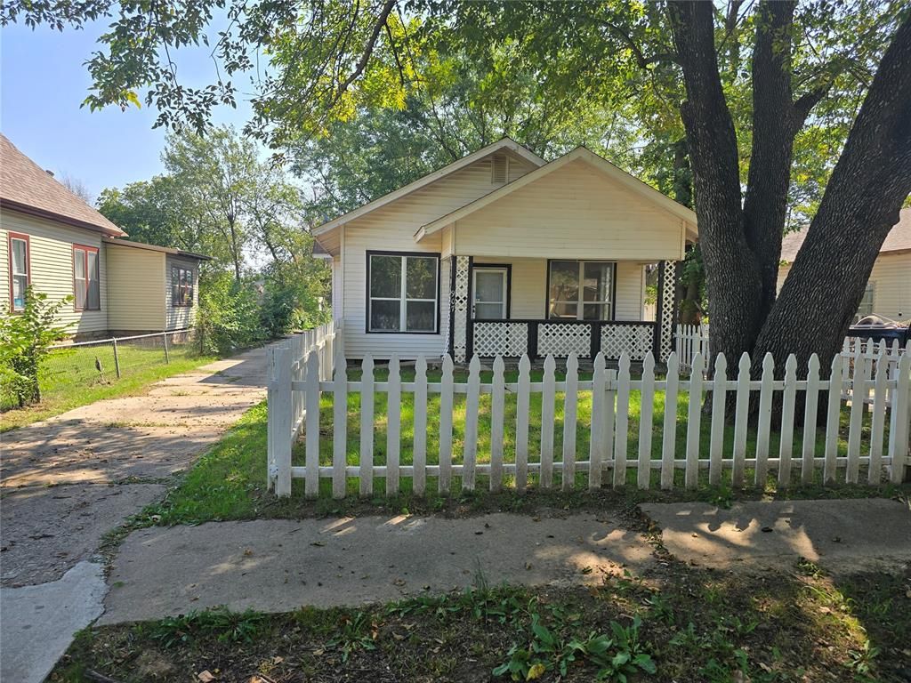 907 N Mckinley Avenue, Shawnee, OK 74801