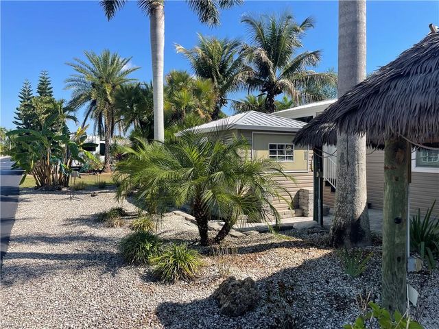 10201 Butterweed TRL, Fort Myers, FL 33905