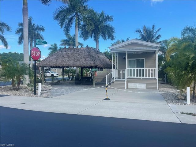 10201 Butterweed TRL, Fort Myers, FL 33905