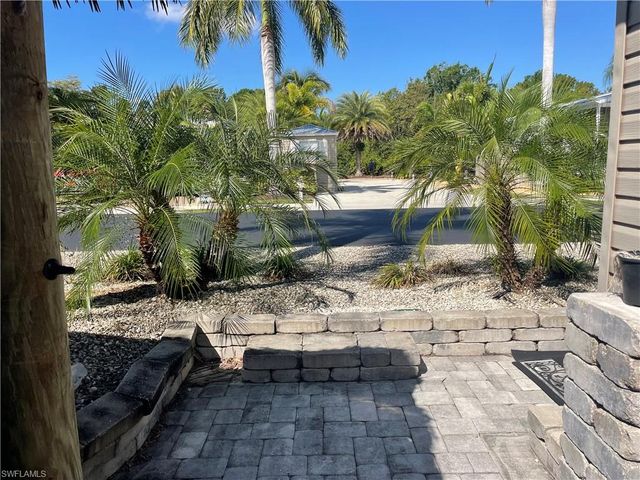 10201 Butterweed TRL, Fort Myers, FL 33905