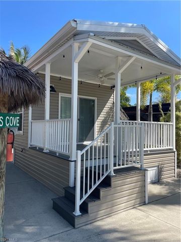 10201 Butterweed TRL, Fort Myers, FL 33905