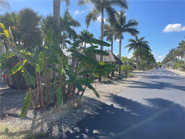 10201 Butterweed TRL, Fort Myers, FL 33905