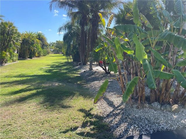 10201 Butterweed TRL, Fort Myers, FL 33905