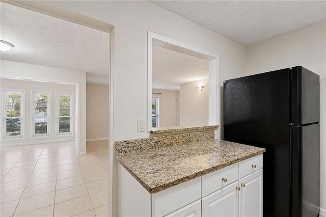 3985 Woodridge Way 3985 Building 11, Tucker, GA 30084