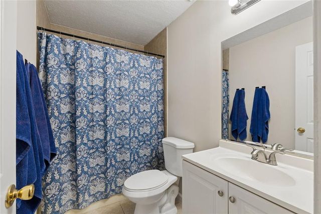 3985 Woodridge Way 3985 Building 11, Tucker, GA 30084
