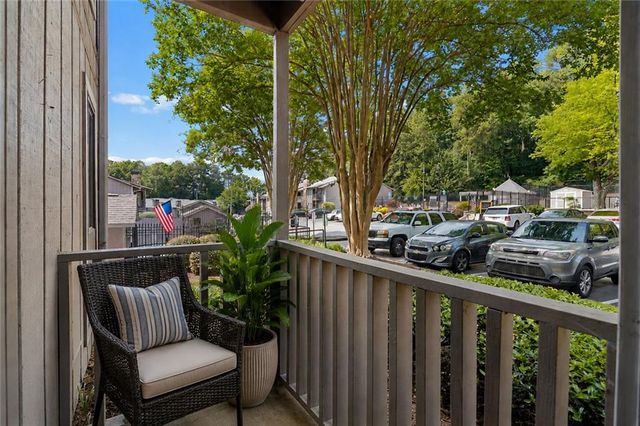 3985 Woodridge Way 3985 Building 11, Tucker, GA 30084