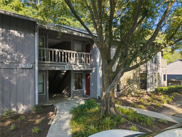 3985 Woodridge Way 3985 Building 11, Tucker, GA 30084