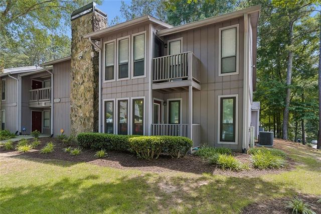3985 Woodridge Way 3985 Building 11, Tucker, GA 30084