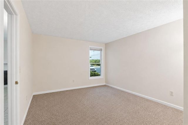 3985 Woodridge Way 3985 Building 11, Tucker, GA 30084