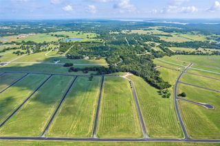 112 Sailfish Point Drive, Gordonville, TX 76245