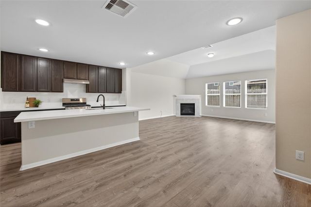 2306 Garden Square Path, Spring, TX 77386