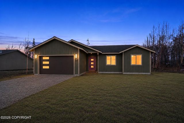 1573 E Hidden Ranch Loop, Palmer, AK 99645