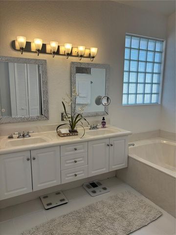 2932 NW 41st Street, Boca Raton, FL 33434