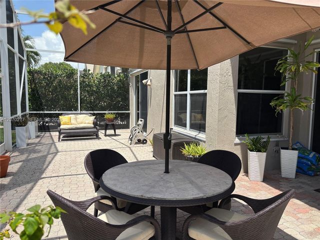 2932 NW 41st Street, Boca Raton, FL 33434