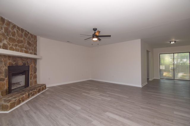 206 Tram Boulevard, Summerville, SC 29486