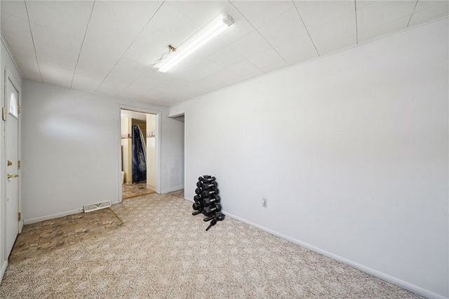 1609 Old Brodhead Rd, Center Twp, PA 15061