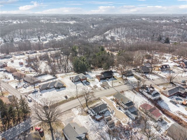 1609 Old Brodhead Rd, Center Twp, PA 15061