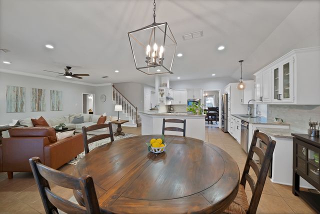 1068 Rosewood Drive, Grapevine, TX 76051