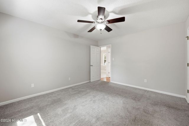 2117 Canyon Drive, Winterville, NC 28590