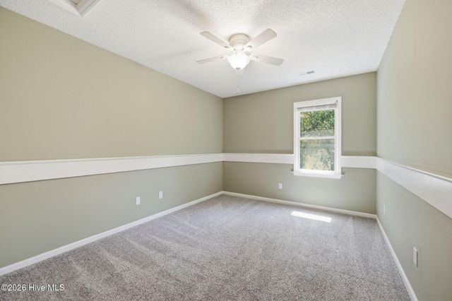 2117 Canyon Drive, Winterville, NC 28590