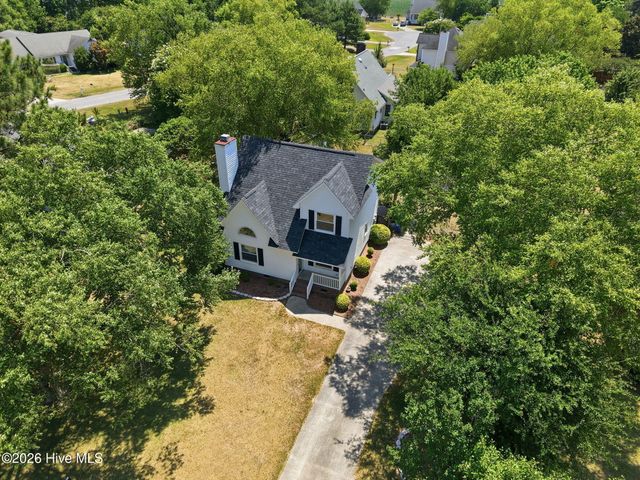 2117 Canyon Drive, Winterville, NC 28590