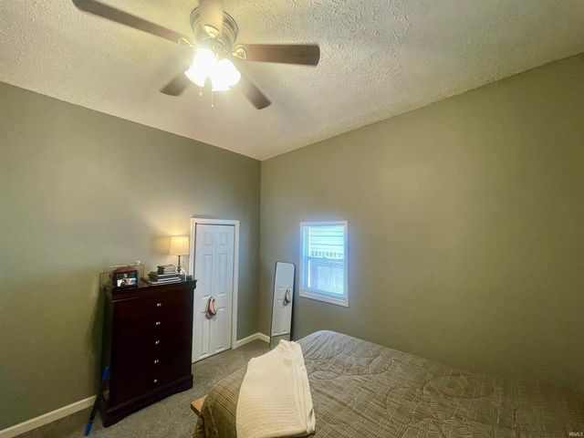 1720 S Hoyt Avenue, Muncie, IN 47302