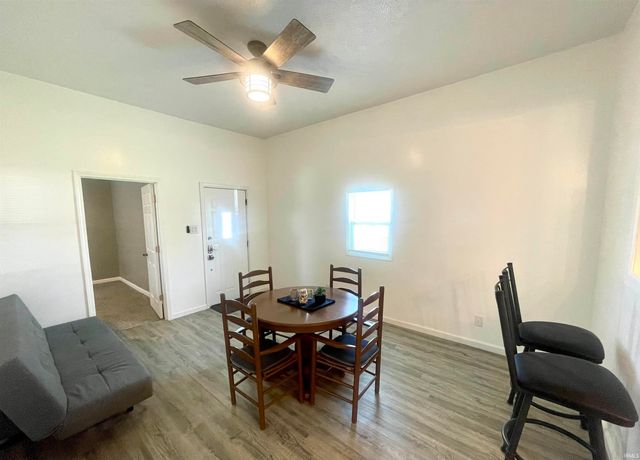 1720 S Hoyt Avenue, Muncie, IN 47302