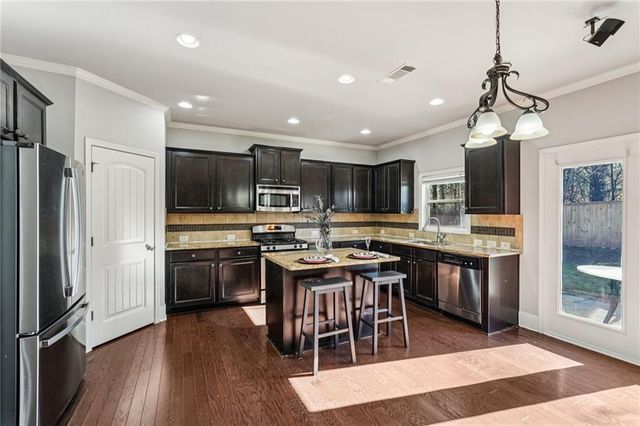 5275 Middleton NW Place, Acworth, GA 30101