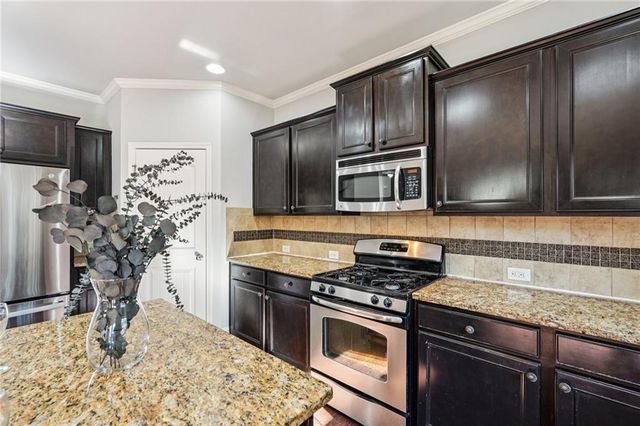 5275 Middleton NW Place, Acworth, GA 30101